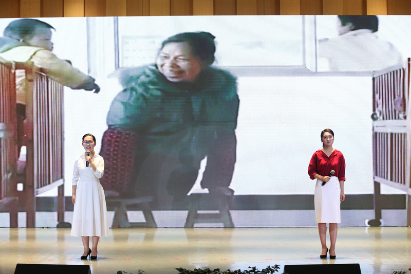 AT8V4467.JPG AT8V4467.JPG